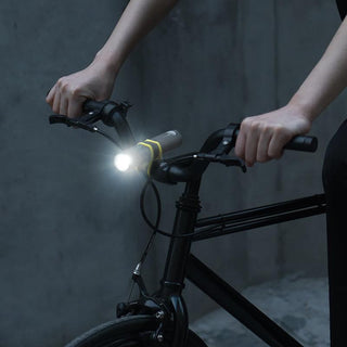 HOTO Flashlight Fit, LED Rechargeable USB-C Charging, 3 Modes, 280 Lumens, IP55 - product on bike - b.savvi